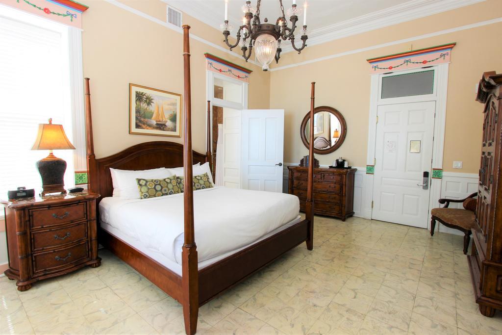 Southernmost House Hotel (Adults Only) Key West Buitenkant foto