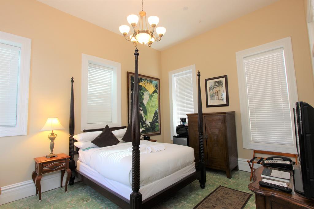 Southernmost House Hotel (Adults Only) Key West Buitenkant foto