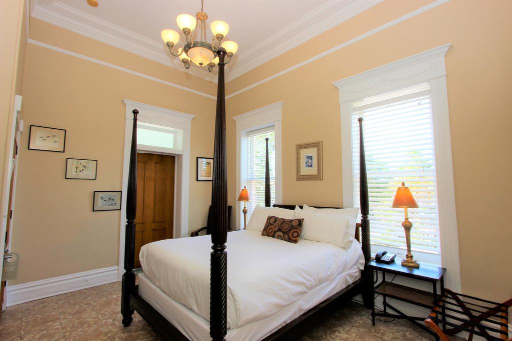 Southernmost House Hotel (Adults Only) Key West Buitenkant foto
